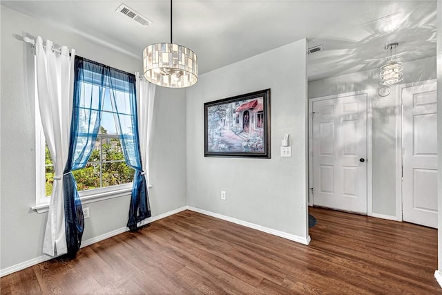 64 Cheryl Cir, Bentonville, AR 72712 - unfurnished room featuring a chandelier, dark wood-style floors, and baseboards
