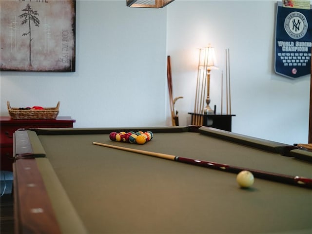 42 Devizis Dr, Bella Vista, AR 72714 - rec room featuring billiards table