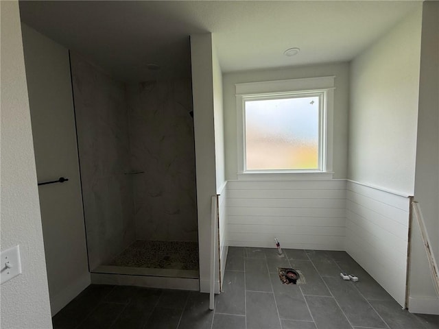 7695 Teton Trl, Springdale, AR 72762 - bathroom with a walk in shower and tile patterned floors