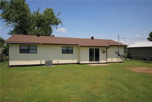 1404 W Margaret Pl, Rogers, AR 72756 - back of property featuring central AC