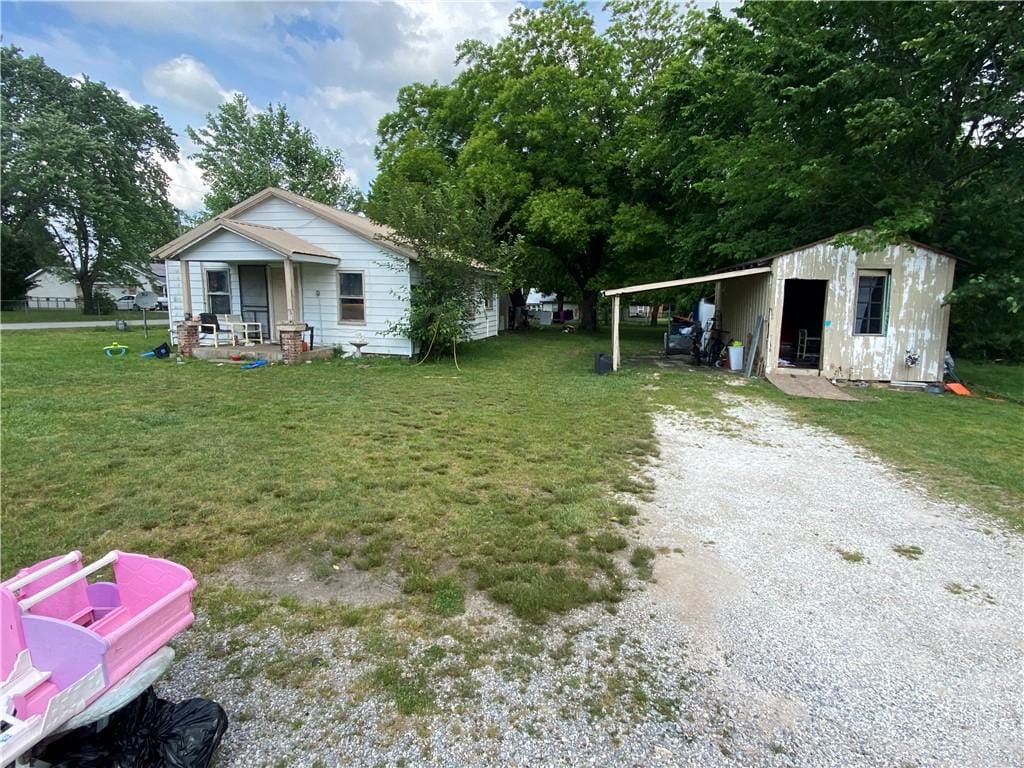 100 Quincy Ave, Lincoln, AR 72744 - photo 1