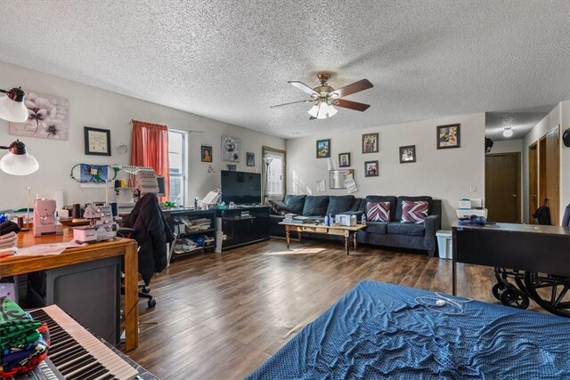 2201 W Roselawn St, Rogers, AR 72756 - photo 22