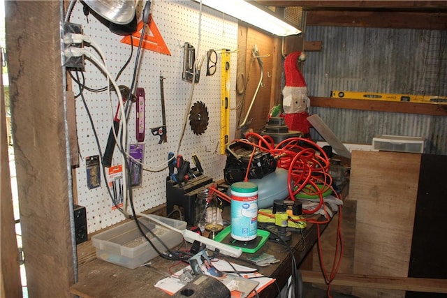197 7th St, Saint Paul, AR 72756 - view of storage area