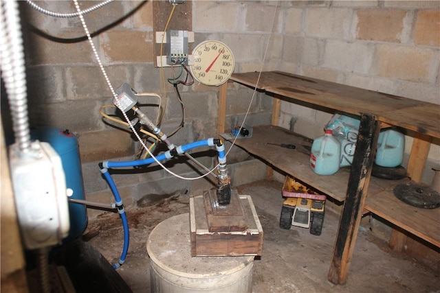 197 7th St, Saint Paul, AR 72756 - view of utility room