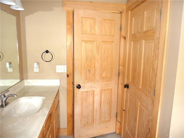 6611 Mc 4010, Everton, AR 72633 - bathroom with vanity