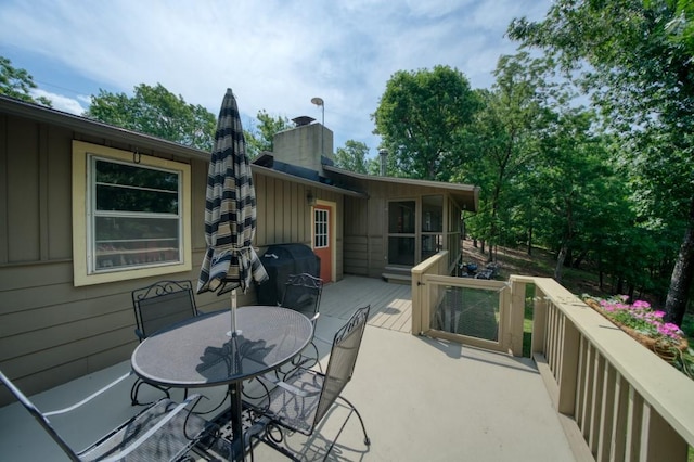 122 Hillcrest Rd, Eureka Springs, AR 72631 - deck featuring outdoor dining area and a grill