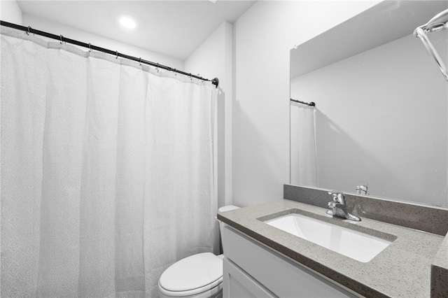 615 W Dusty Ct, Siloam Springs, AR 72761 - bathroom featuring vanity, toilet, and recessed lighting