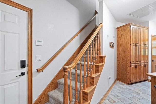 5 Augusta Ln, Holiday Island, AR 72631 - stairway featuring baseboards
