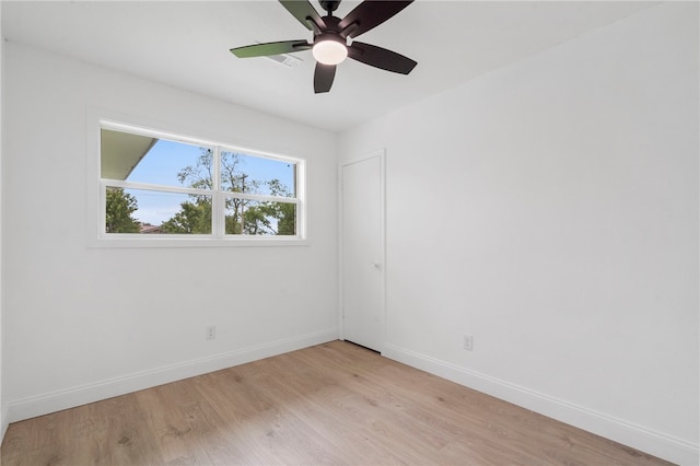 1089 Elway Dr, Springdale, AR 72764 - unfurnished room featuring baseboards, light wood-type flooring, and a ceiling fan