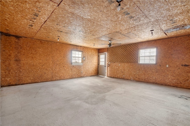 1089 Elway Dr, Springdale, AR 72764 - unfurnished room featuring ceiling fan
