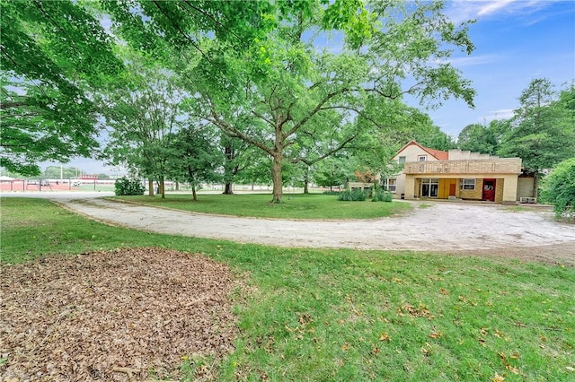 320 S Pleasant St, Springdale, AR 72764 - view of grassy yard