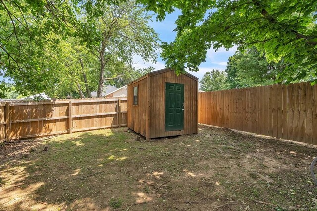 20640 Hillcrest Dr, Springdale, AR 72764 - view of shed with a fenced backyard
