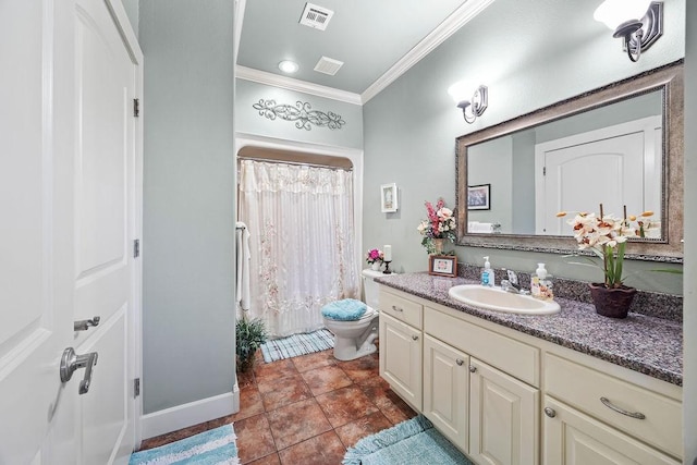815 James Pl, West Fork, AR 72774 - bathroom with crown molding, toilet, vanity, curtained shower, and baseboards