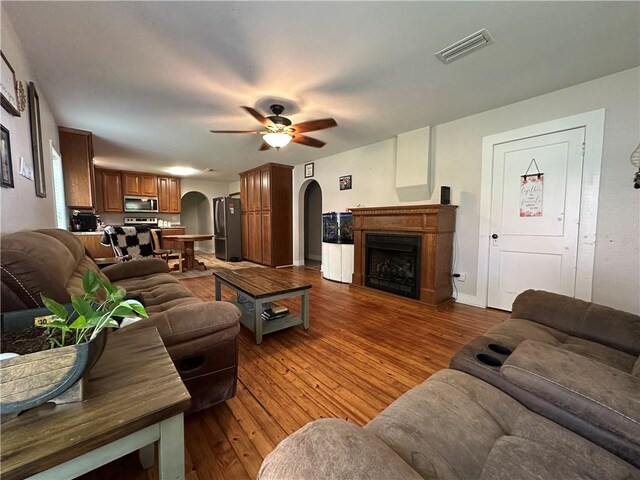 207 Spring St, Marshall, AR 72650