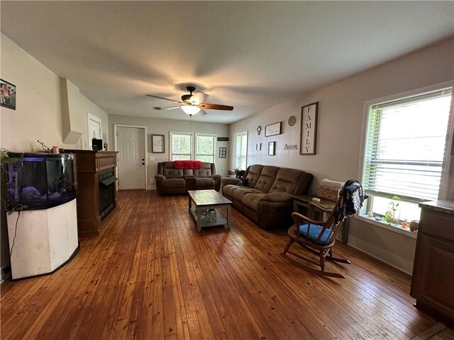 207 Spring St, Marshall, AR 72650