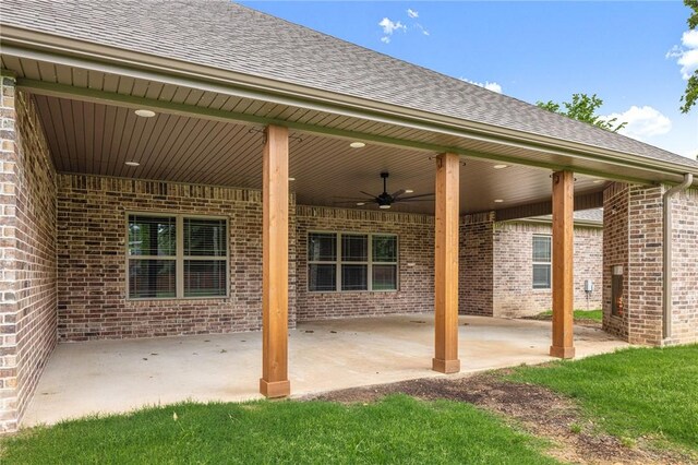 12437 Wildwood Dr, Rogers, AR 72756 - photo 9