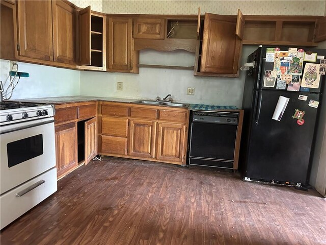 13888 White Oak Ln, Bentonville, AR 72712 - kitchen featuring open shelves, black appliances, a sink, and dark wood finished floors
