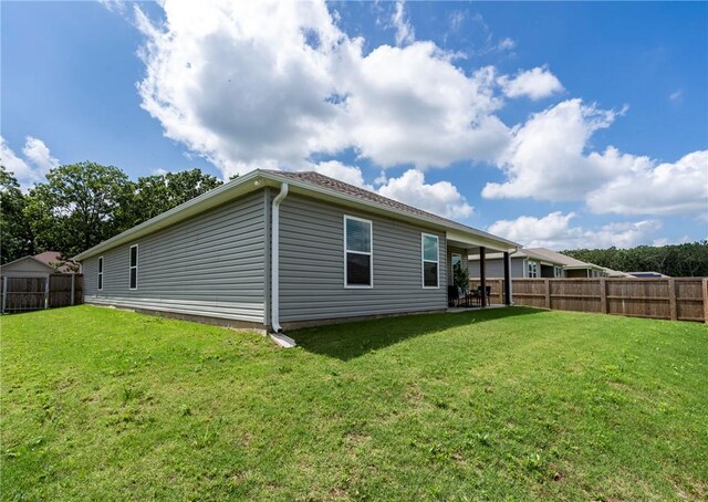608 Comanche Dr, Gentry, AR 72734 - photo 34
