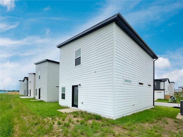 841 States Ave, Bentonville, AR 72713 - view of back of house