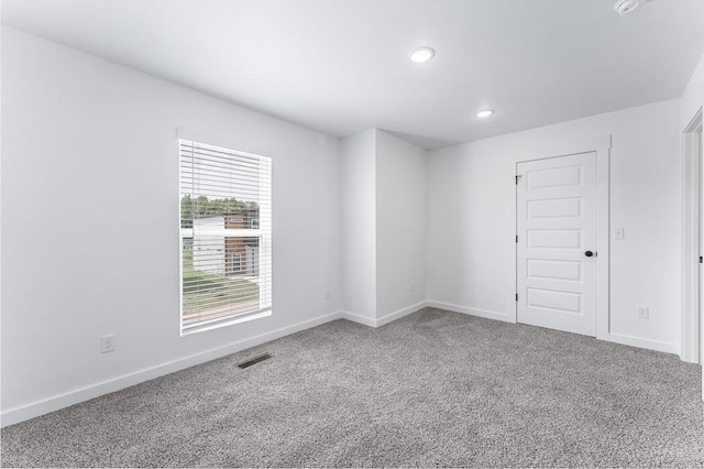 841 States Ave, Bentonville, AR 72713 - unfurnished room with carpet flooring, recessed lighting, and baseboards