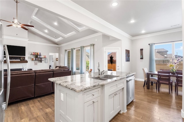 531 Chaparral St, Centerton, AR 72719 - kitchen with a sink, plenty of natural light, ceiling fan, white cabinets, and recessed lighting
