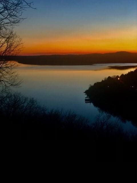 326 Hillcrest Rd, Eureka Springs, AR 72631 - water view
