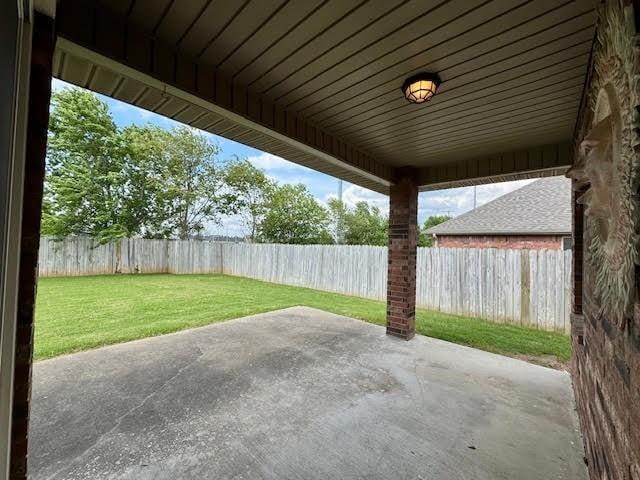 108 Hoss St, Centerton, AR 72719 - view of patio