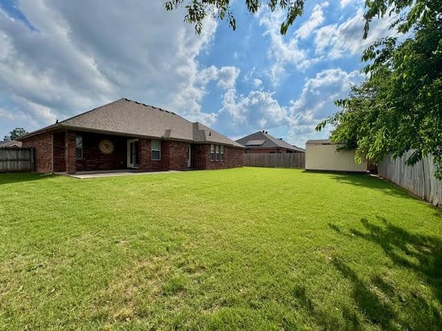 108 Hoss St, Centerton, AR 72719 - view of yard