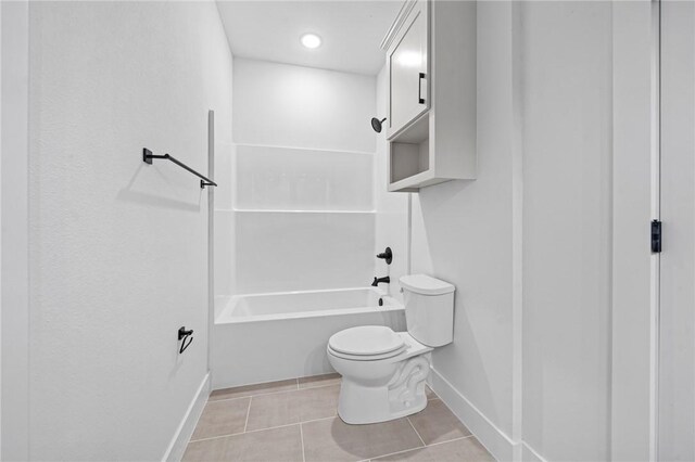 1421 Lee St, Pea Ridge, AR 72751 - bathroom featuring tile patterned floors and bathtub / shower combination
