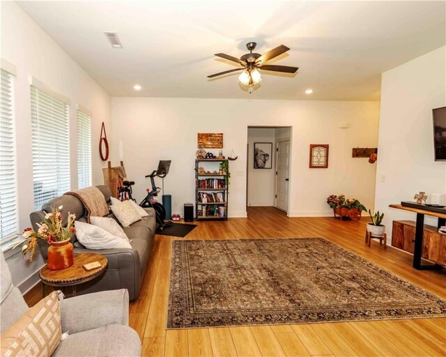 951 E Buchanan St, Prairie Grove, AR 72753 - photo 8