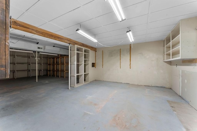10 Magrath Ln, Bella Vista, AR 72715 - view of garage