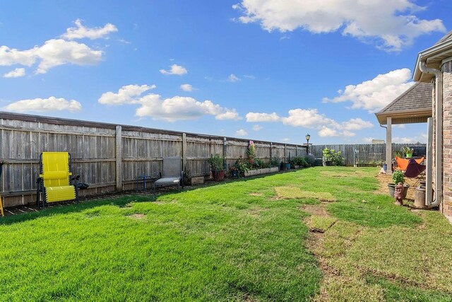 5703 S 66th St, Cave Springs, AR 72718 - view of fenced backyard
