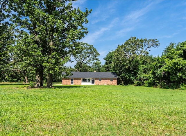 50233 S 725th Rd, Colcord, OK 74338 - view of green lawn