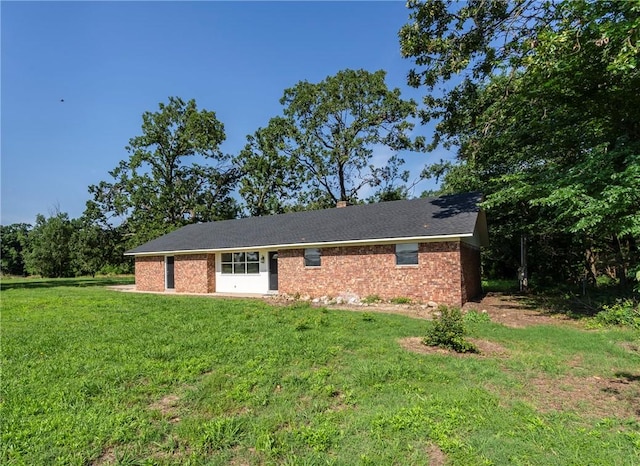 50233 S 725th Rd, Colcord, OK 74338 - ranch-style house featuring a front lawn