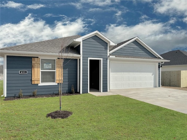 960 Hudson St, Prairie Grove, AR 72753 - view of front of property with driveway