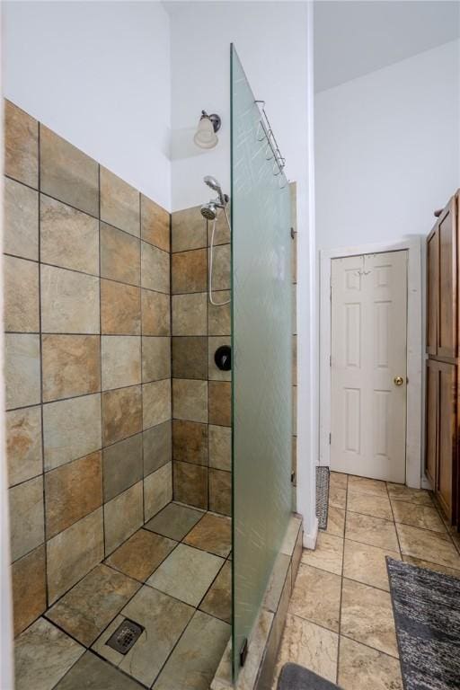 19959 Rheas Community Rd, Lincoln, AR 72744 - bathroom with a shower stall