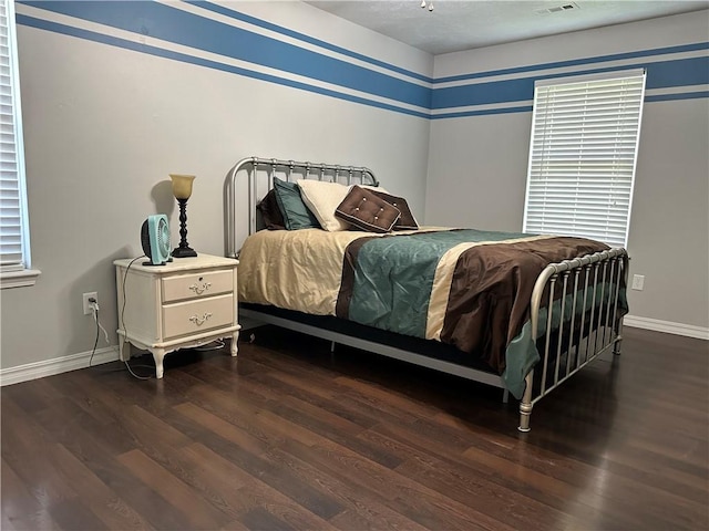 20796 Dawn Hill E Rd, Gentry, AR 72734 - bedroom featuring baseboards and wood finished floors