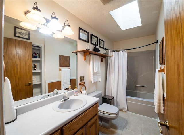 5 Coatbridge Ln, Bella Vista, AR 72715 - full bathroom featuring a skylight, vanity, shower / bathtub combination with curtain, and tile patterned flooring