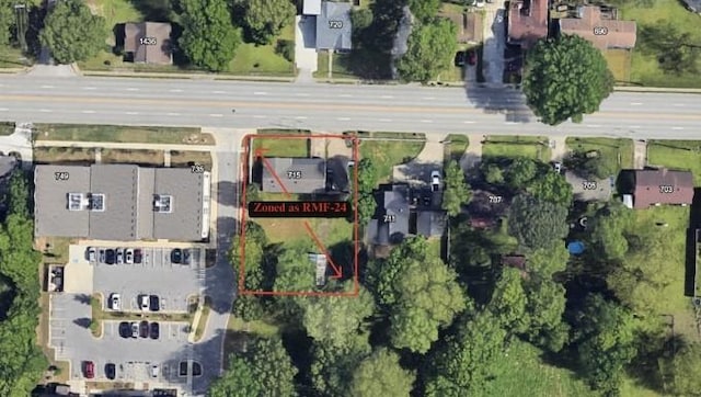711 W 15th St, Fayetteville, AR 72701