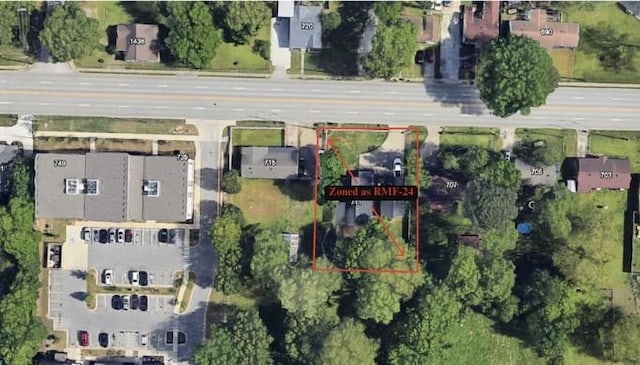 711 W 15th St, Fayetteville, AR 72701