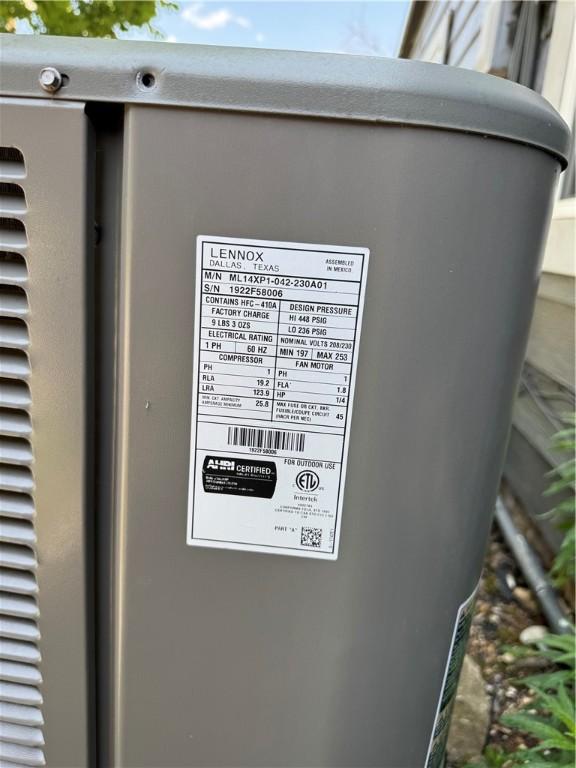 7792 Bubbling Springs Rd, Harrison, AR 72601 - exterior view of a central AC unit