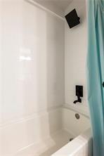 26 Norwood Dr, Bella Vista, AR 72714 - view of full bath