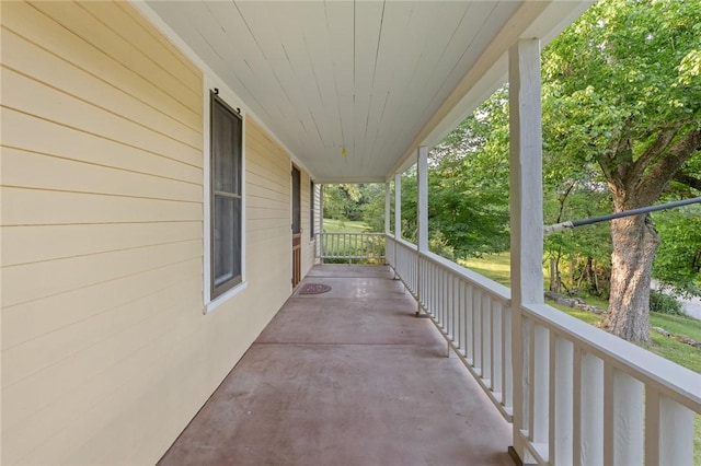247 NC-3600, Western Grove, AR 72685 - view of covered porch