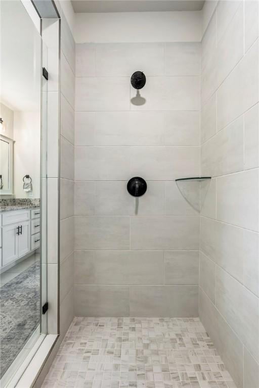 320 Bequette Ln, Centerton, AR 72719 - full bathroom with a shower stall and vanity