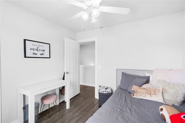 874 Oakwood Ln, Centerton, AR 72719 - bedroom with wood finished floors and a ceiling fan