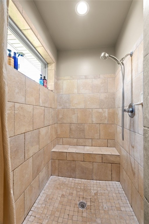 217 Waterfront Cir, Alma, AR 72921 - full bath featuring a tile shower