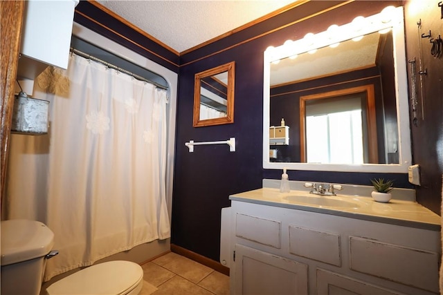 4639 Quail Ct, Harrison, AR 72601 - full bath with tile patterned flooring, vanity, and shower / bath combo with shower curtain