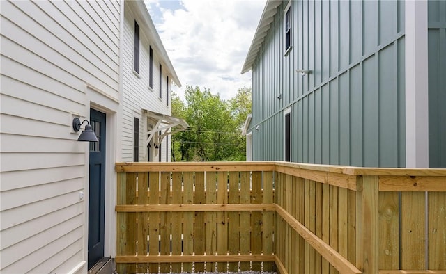218 E S St, Fayetteville, AR 72701 - view of wooden deck