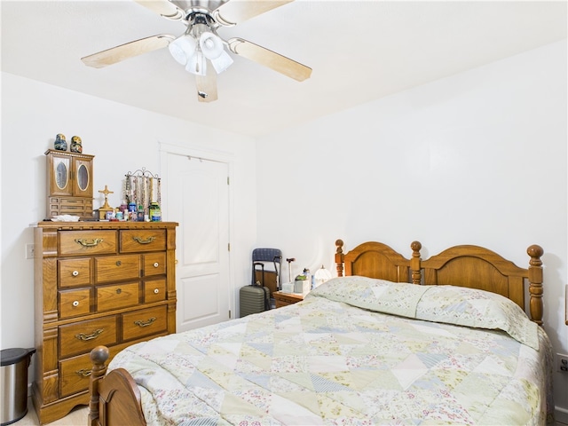 104 Paradise Cove Ln, Berryville, AR 72616 - bedroom with ceiling fan
