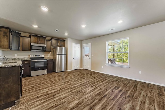 1001 Rachel Ave, Gentry, AR 72734 - photo 6